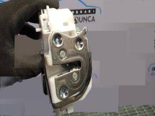 bontott MITSUBISHI ASX Bal hátsó Ajtózár