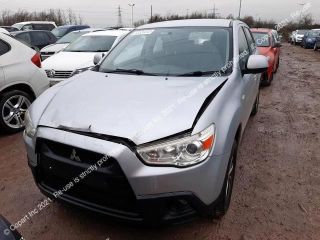 bontott MITSUBISHI ASX Bal hátsó Alsó Első Lengőkar