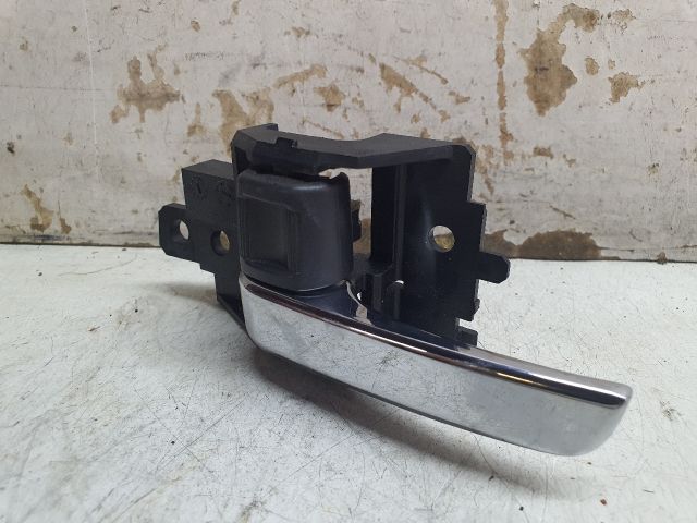 bontott MITSUBISHI ASX Bal hátsó Belső Kilincs