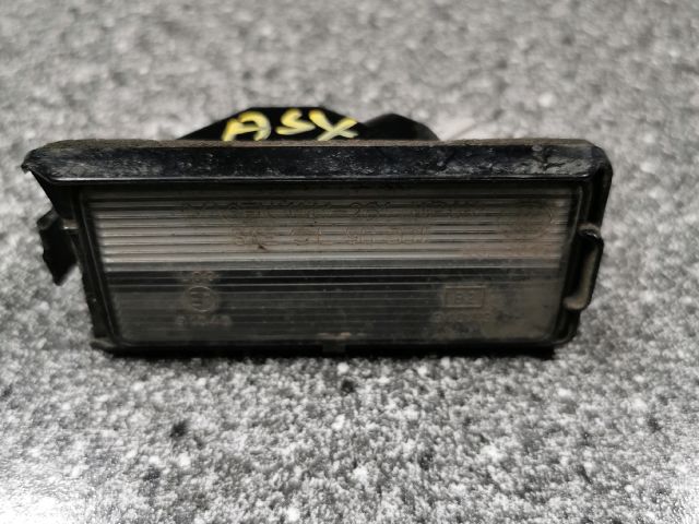 bontott MITSUBISHI ASX Bal Rendszámtábla Világítás