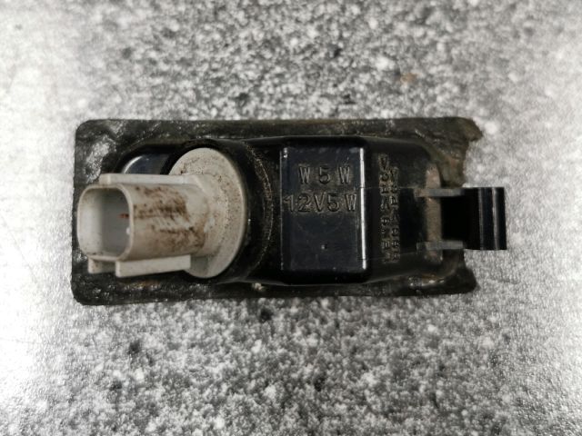 bontott MITSUBISHI ASX Bal Rendszámtábla Világítás