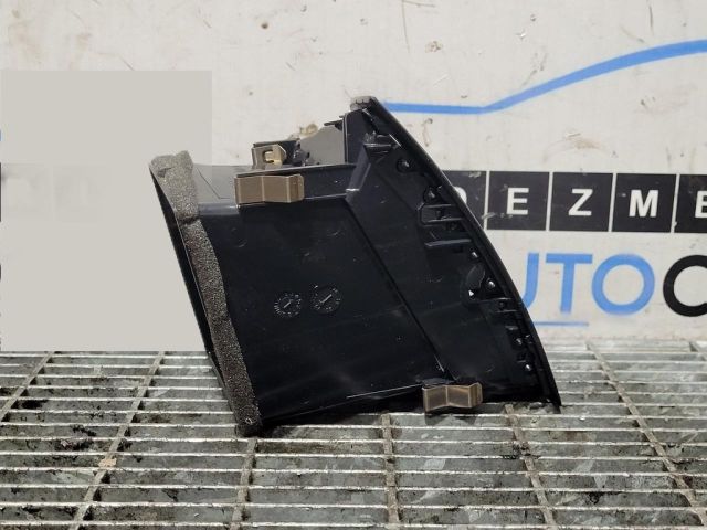 bontott MITSUBISHI ASX Bal Szellőző