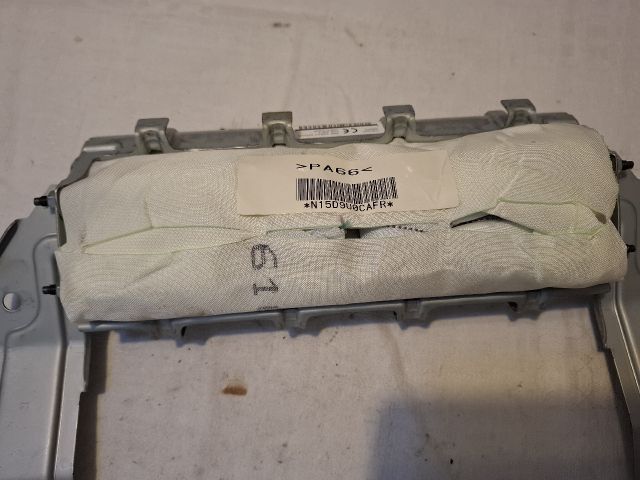 bontott MITSUBISHI ASX Bal Térdlégzsák