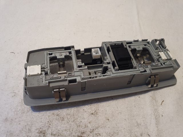 bontott MITSUBISHI ASX Beltér Világítás Első