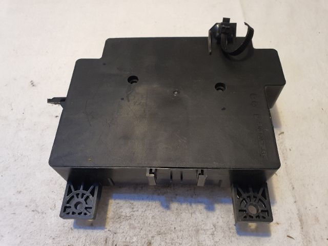 bontott MITSUBISHI ASX Biztosítéktábla Utastér