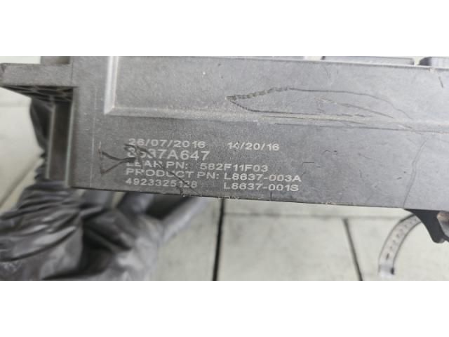 bontott MITSUBISHI ASX Biztosítéktábla Utastér