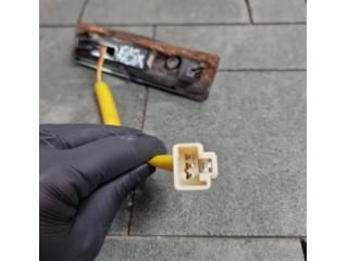 bontott MITSUBISHI ASX Csomagtérajtó Kilincs