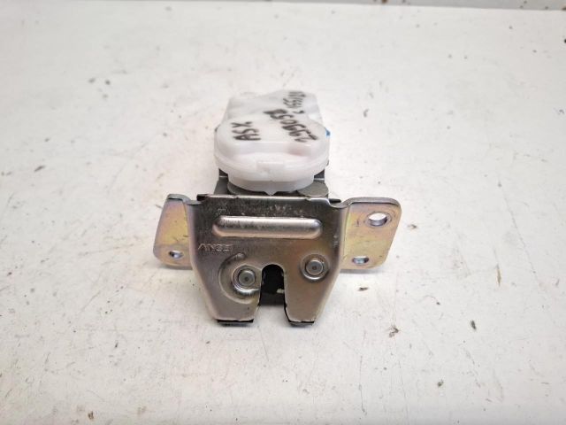 bontott MITSUBISHI ASX Csomagtérajtó Zárszerkezet