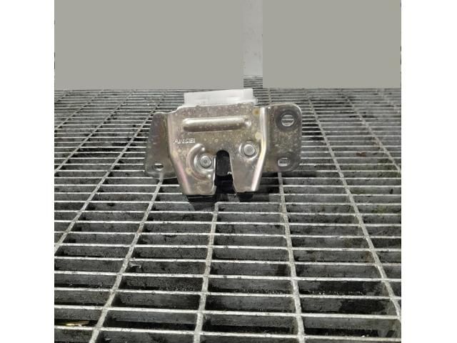 bontott MITSUBISHI ASX Csomagtérajtó Zárszerkezet