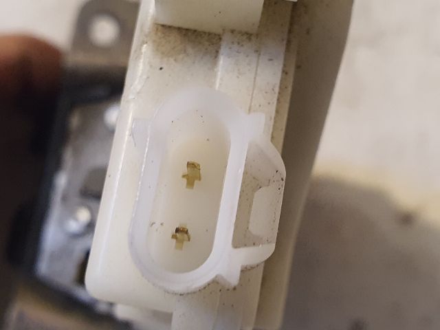 bontott MITSUBISHI ASX Csomagtérajtó Zárszerkezet