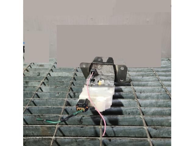 bontott MITSUBISHI ASX Csomagtérajtó Zárszerkezet