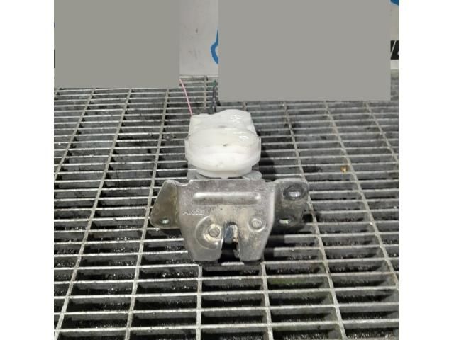 bontott MITSUBISHI ASX Csomagtérajtó Zárszerkezet