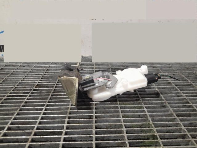 bontott MITSUBISHI ASX Csomagtérajtó Zárszerkezet