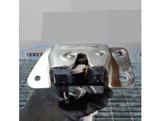 bontott MITSUBISHI ASX Csomagtérajtó Zárszerkezet