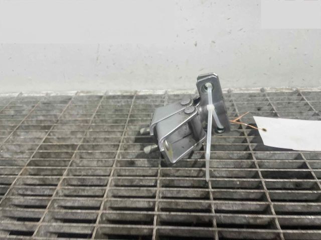 bontott MITSUBISHI ASX Csomagtérajtó Zsanér