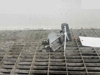 bontott MITSUBISHI ASX Csomagtérajtó Zsanér