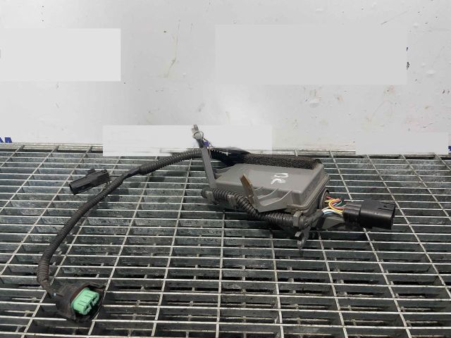 bontott MITSUBISHI ASX Elektronika (Magában)