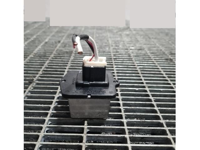 bontott MITSUBISHI ASX Előtét Ellenállás Fűtőmotor