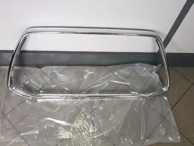 bontott MITSUBISHI ASX Első Lökhárító Díszléc