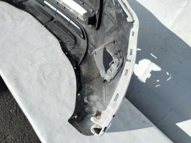 bontott MITSUBISHI ASX Első Lökhárító (Üresen)