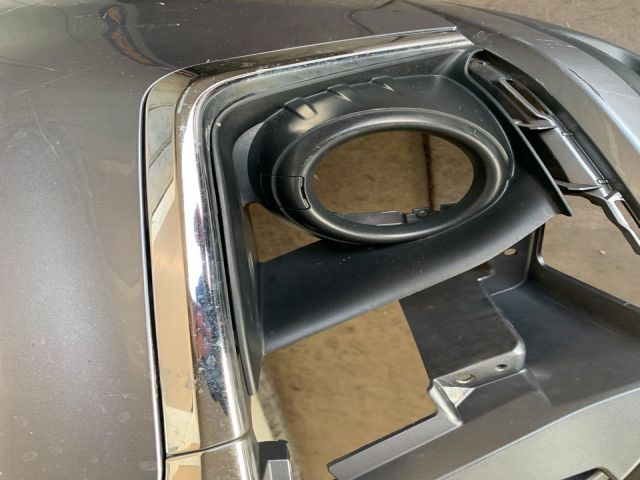 bontott MITSUBISHI ASX Első Lökhárító (Üresen)