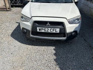 bontott MITSUBISHI ASX Első Lökhárító (Üresen)