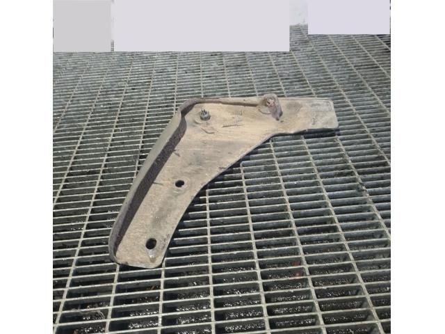 bontott MITSUBISHI ASX Első Sárvédő Gumi Pár