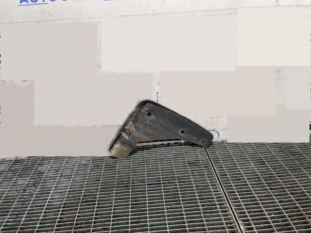 bontott MITSUBISHI ASX Első Sárvédő Gumi Pár