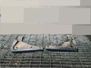 bontott MITSUBISHI ASX Első Sárvédő Gumi Pár