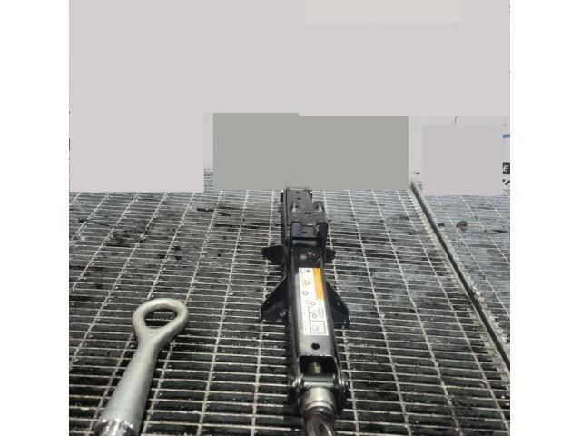 bontott MITSUBISHI ASX Emelő