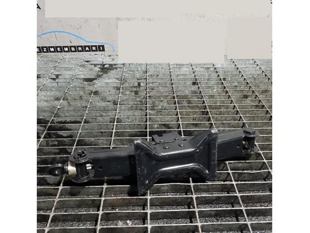 bontott MITSUBISHI ASX Emelő