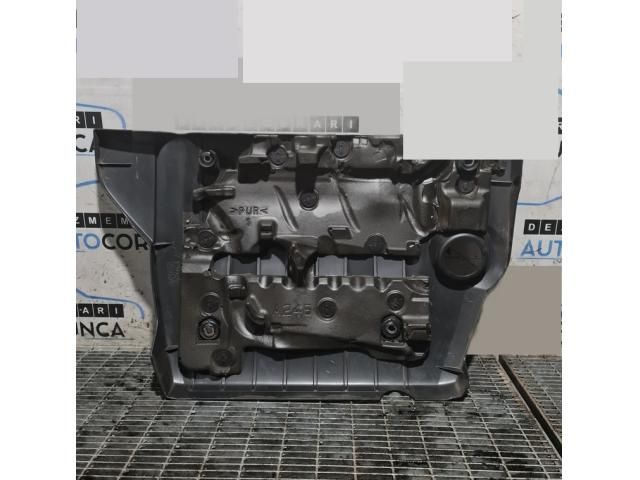 bontott MITSUBISHI ASX Felső Hűtőburkolat