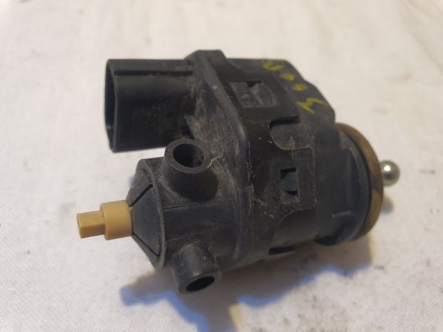 bontott MITSUBISHI ASX Fényszórómagasság Állító Motor Jobb