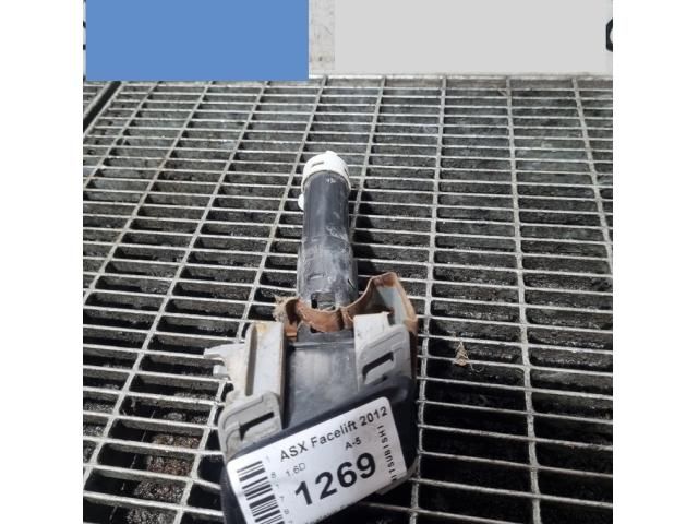 bontott MITSUBISHI ASX Fényszórómosó Fúvóka (Pozíciófüggetlen)