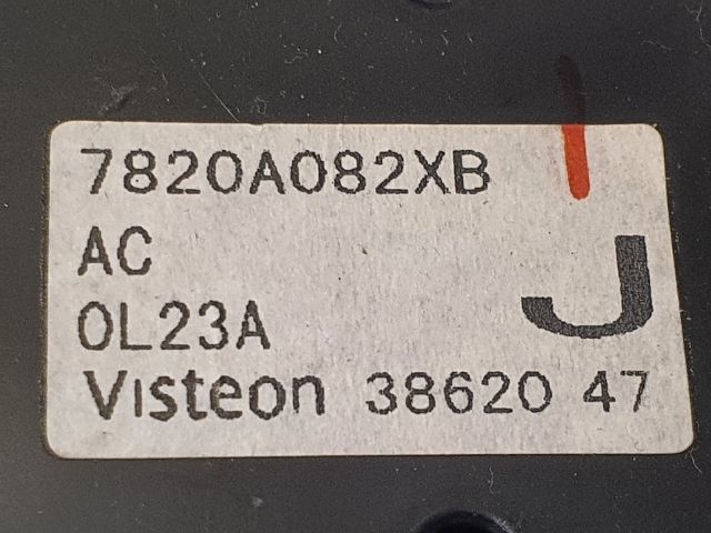 bontott MITSUBISHI ASX Fűtéskapcsoló (digit klímás)