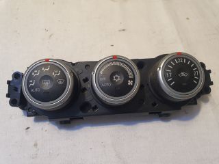 bontott MITSUBISHI ASX Fűtéskapcsoló (digit klímás)
