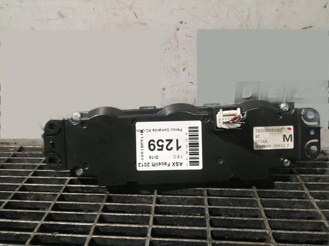 bontott MITSUBISHI ASX Fűtéskapcsoló