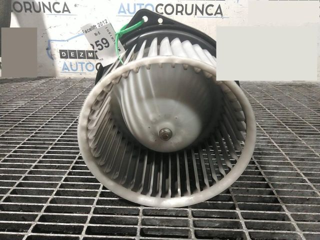 bontott MITSUBISHI ASX Fűtőmotor (Klímás)