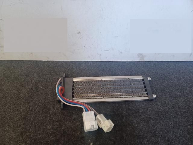 bontott MITSUBISHI ASX Fűtőradiátor (Elektromos)