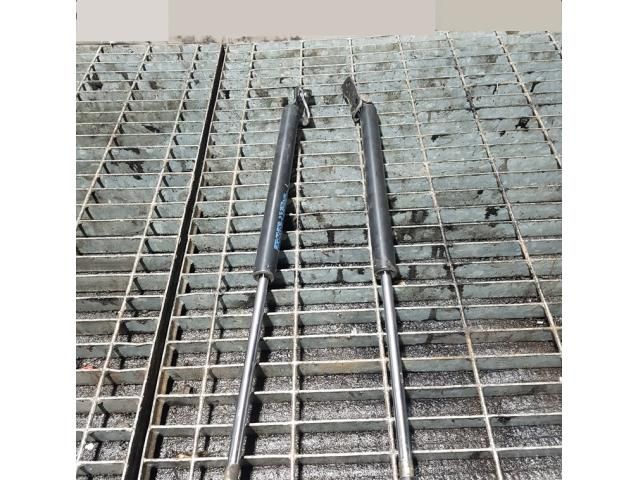 bontott MITSUBISHI ASX Gázrugós Kitámasztó Teleszkóp Csomagtérajtó (Pozíciófüggetlen)