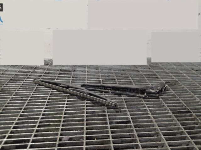 bontott MITSUBISHI ASX Hátsó Ablaktörlő Kar