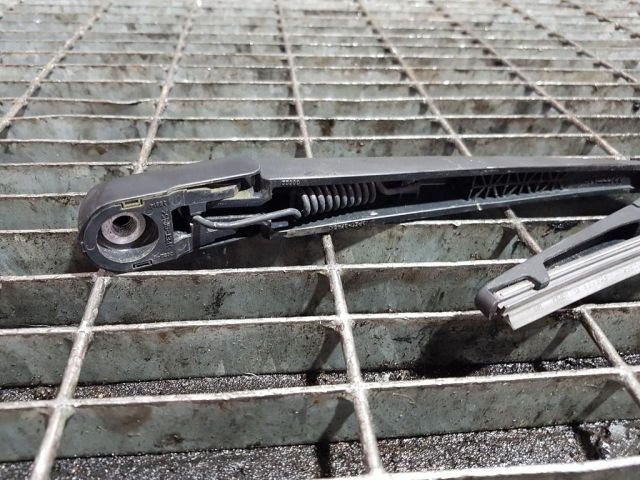 bontott MITSUBISHI ASX Hátsó Ablaktörlő Kar