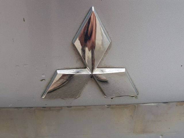 bontott MITSUBISHI ASX Hátsó Embléma