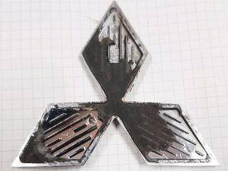 bontott MITSUBISHI ASX Hátsó Embléma