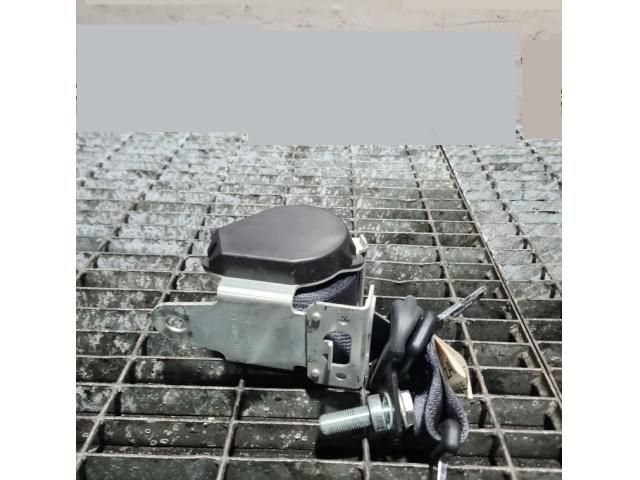 bontott MITSUBISHI ASX Hátsó középső Biztonsági Öv