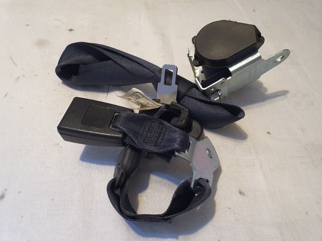 bontott MITSUBISHI ASX Hátsó középső Biztonsági Öv