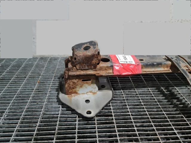 bontott MITSUBISHI ASX Hátsó Lökhárító Merevítő (Fém)