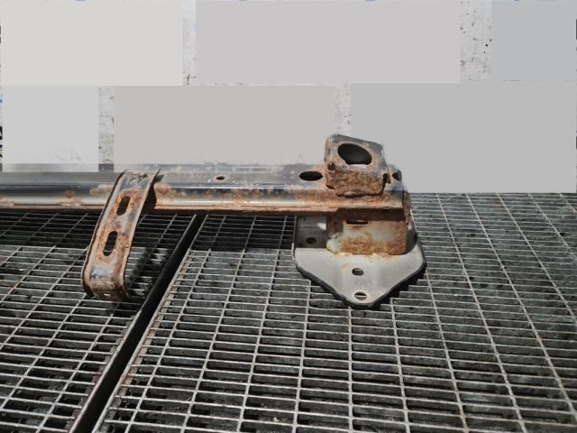 bontott MITSUBISHI ASX Hátsó Lökhárító Merevítő (Fém)