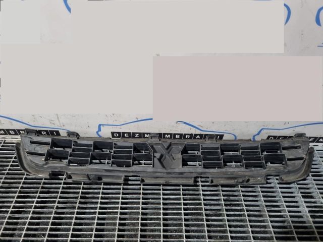 bontott MITSUBISHI ASX Hűtőrács