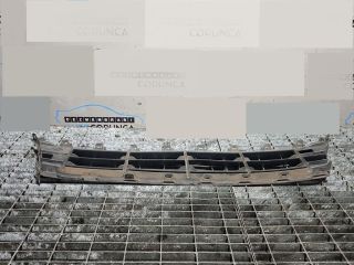 bontott MITSUBISHI ASX Hűtőrács